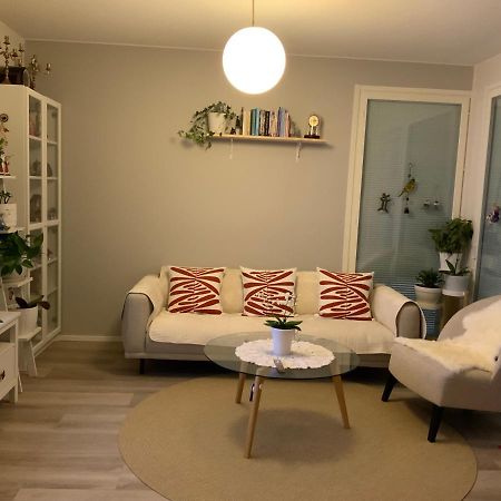 Private Room In The Shared Detached House. Vantaa Kültér fotó