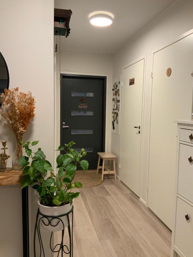 Private Room In The Shared Detached House. Vantaa Kültér fotó